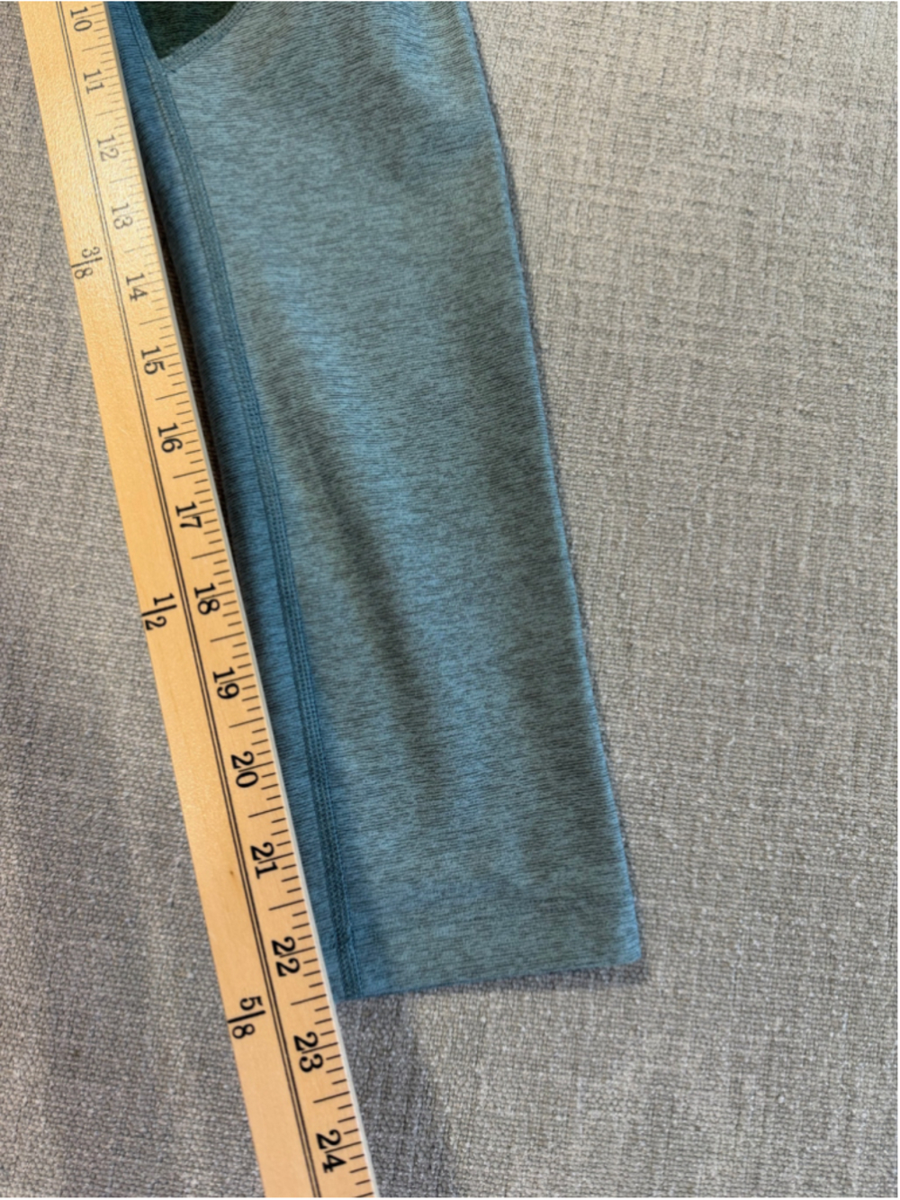 Outdoor voices two tone green warm up leggings women’s XS - Picture 7 of 7